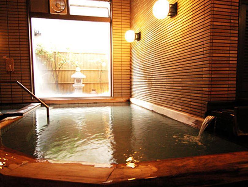 旅館 いぶすき秀水園 4*